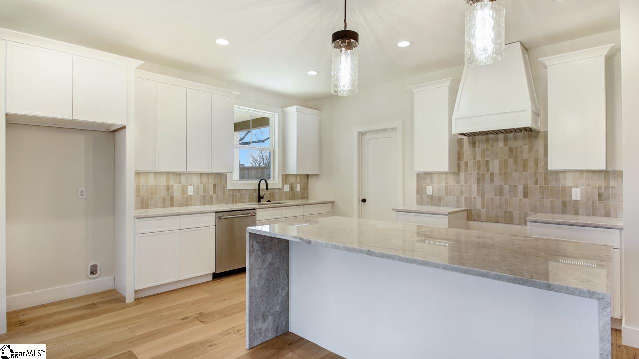1241 Owens Road Greer, SC 29651 - Photo 14 of 36 Gallery Image 14