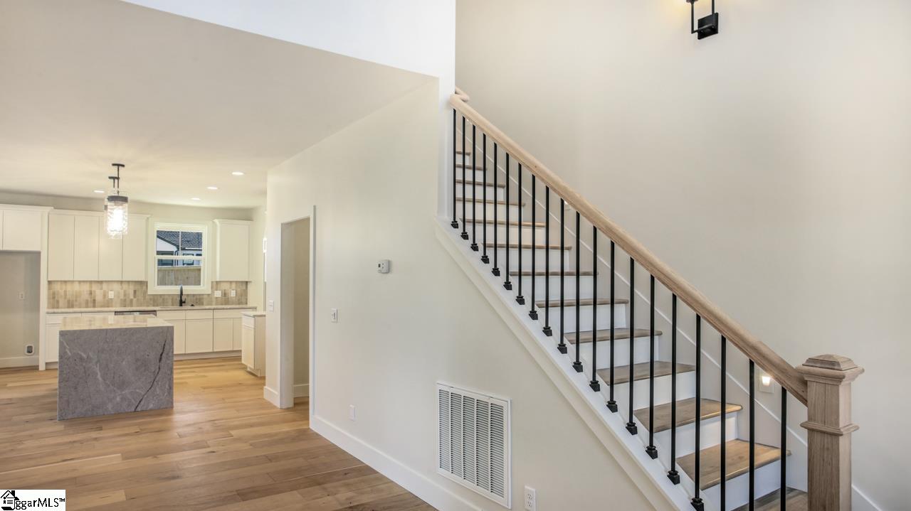 1241 Owens Road Greer, SC 29651 - Photo 4 of 36 Gallery Image 4