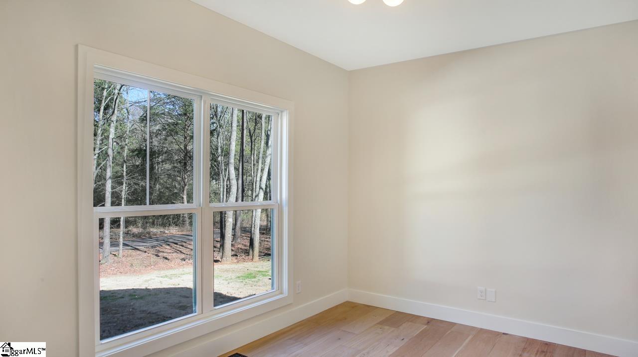 1241 Owens Road Greer, SC 29651 - Photo 6 of 36 Gallery Image 6