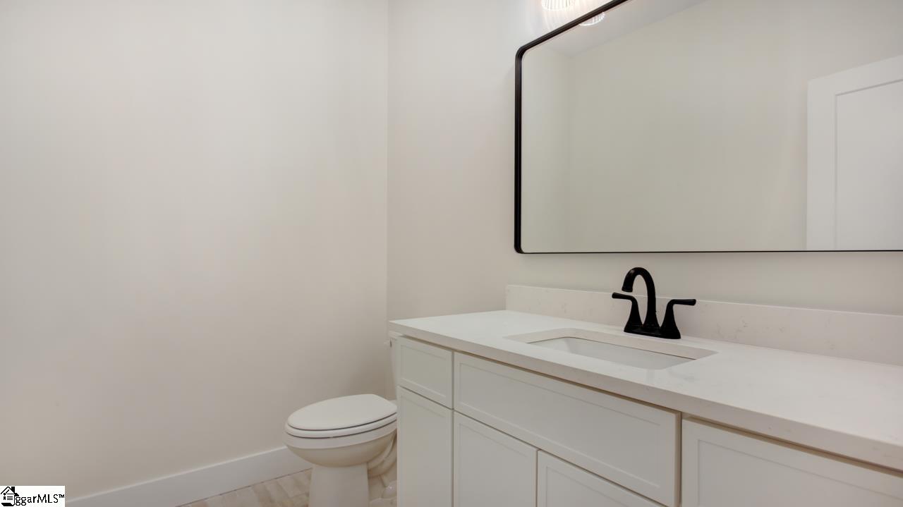 1241 Owens Road Greer, SC 29651 - Photo 7 of 36 Gallery Image 7