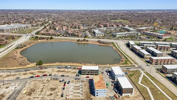 $599,990 | 2229 Waters Edge Drive, Schaumburg, IL 60173