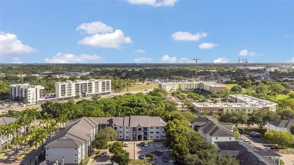 $233,000 | 15400 Southwest 284th Street, Unit 1312, Homestead, FL 33033