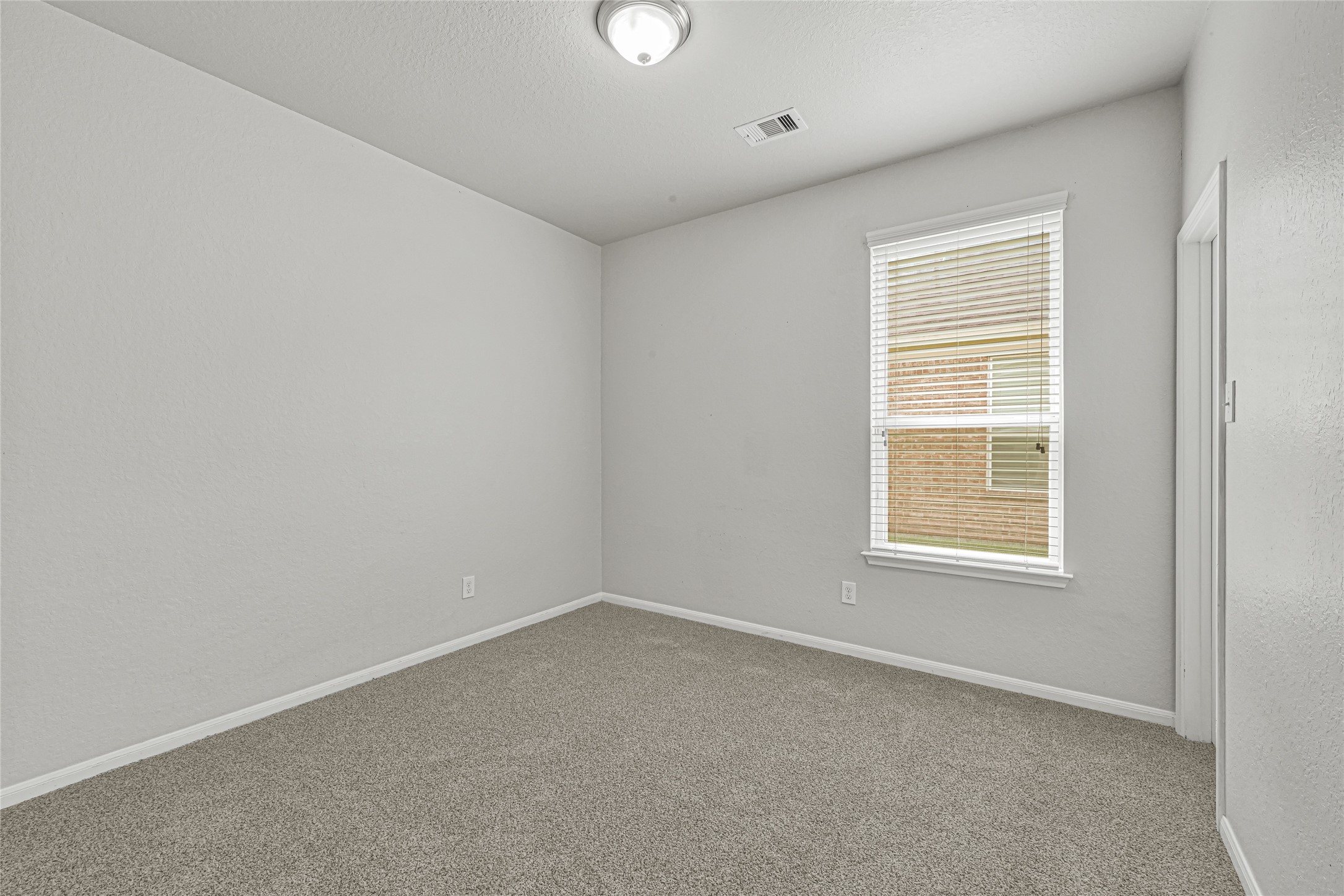 4702 Sedgewood Drive Rosenberg, TX 77471 - Photo 8 of 24 Secondary bedroom