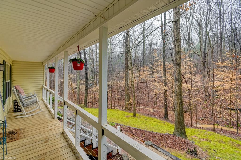 1906 Jerico Road Asheboro, NC 27205 - Photo 4 of 28