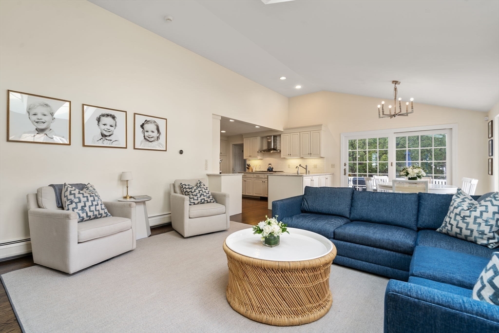 2 Cavanagh Road Wellesley, MA 02481 - Photo 11 of 29