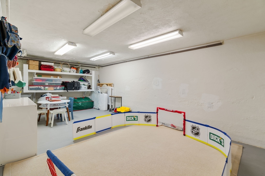 2 Cavanagh Road Wellesley, MA 02481 - Photo 23 of 29