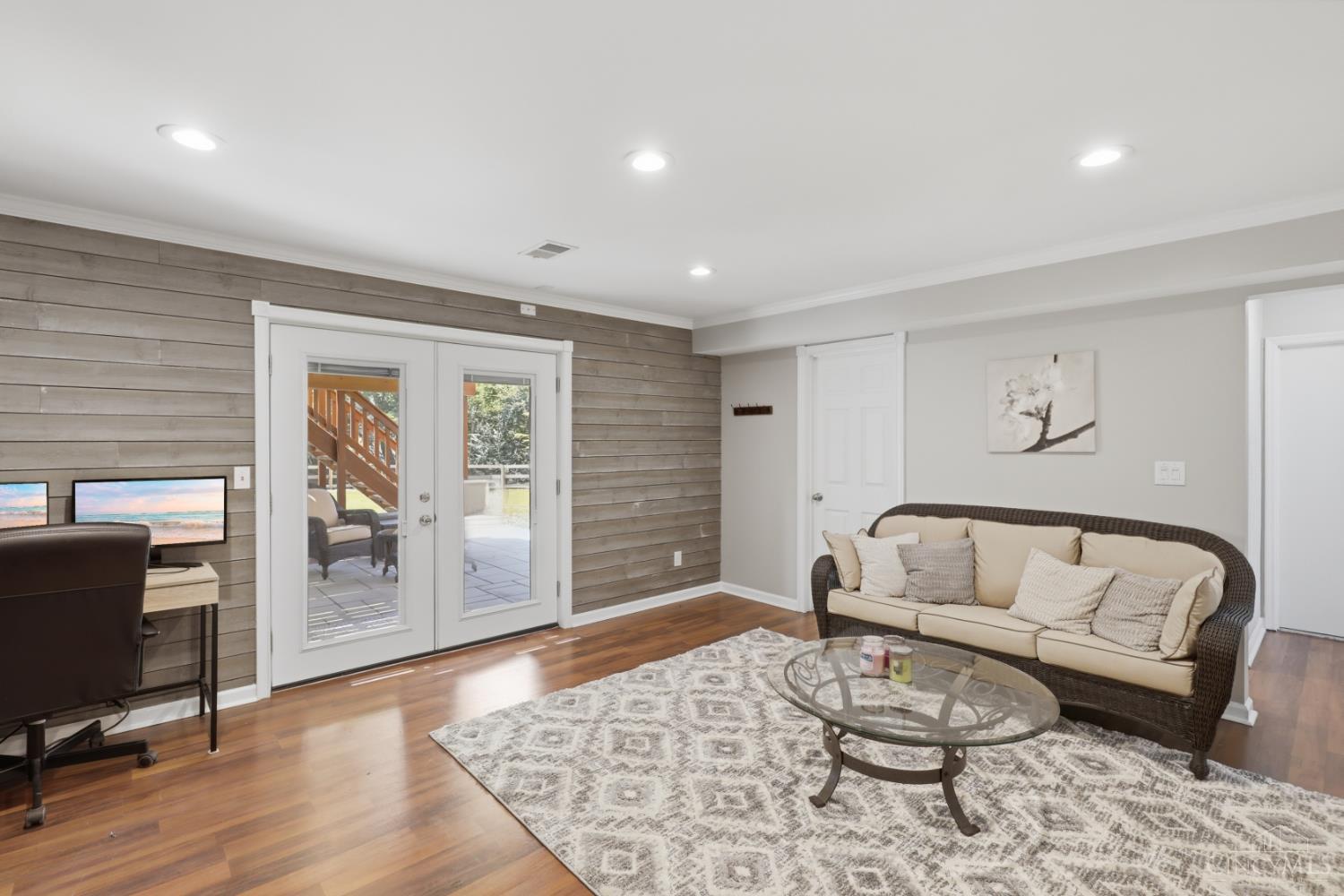 7297 Lawyer Road Cincinnati, OH 45244 - Photo 23 of 40