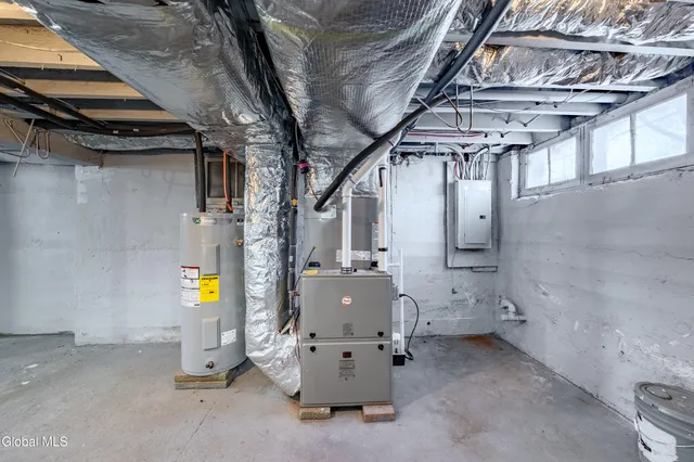 $260,000 | 195 Guy Park Avenue, Amsterdam, NY 12010