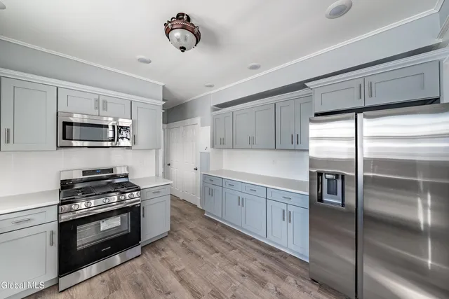 $260,000 | 195 Guy Park Avenue, Amsterdam, NY 12010