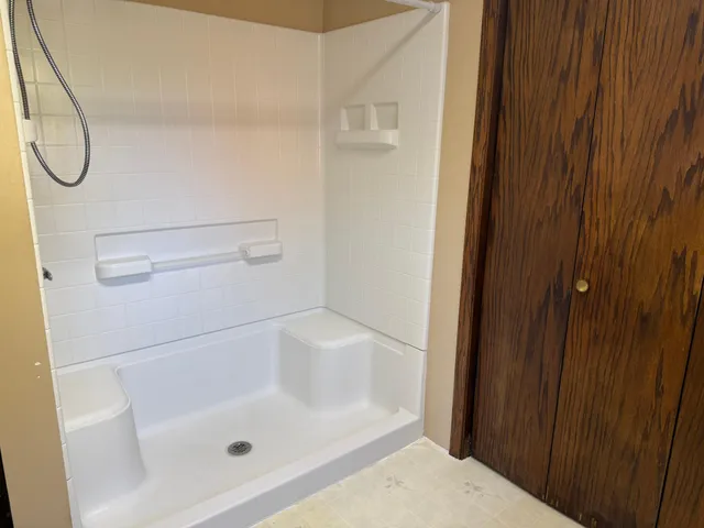 $144,900 | 106 North 2nd Street East, Belview, MN 56214