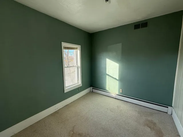 $144,900 | 106 North 2nd Street East, Belview, MN 56214