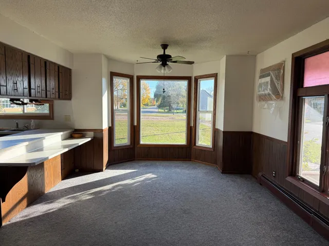 $144,900 | 106 North 2nd Street East, Belview, MN 56214