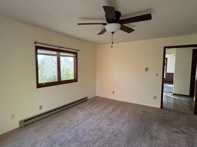 $144,900 | 106 North 2nd Street East, Belview, MN 56214