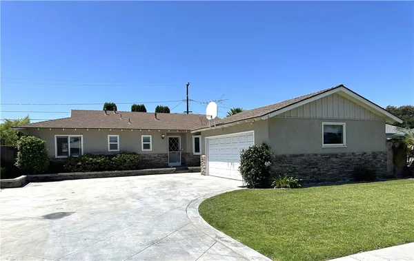 $4,995 | 1420 East Lomita Avenue, Orange, CA 92867