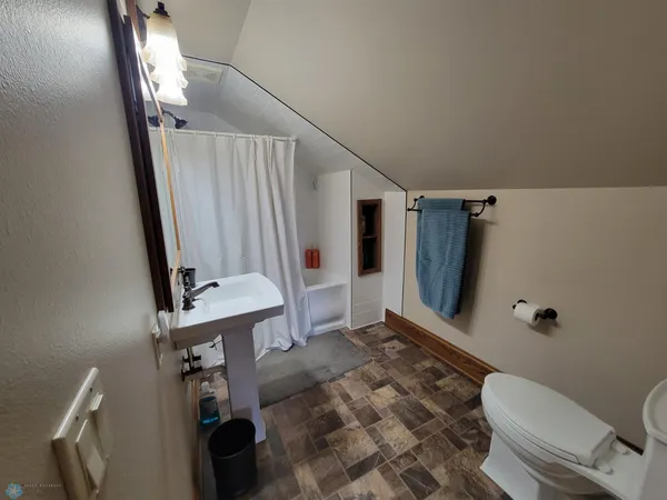 $459,900 | 551 Wall Avenue, Horace, ND 58047