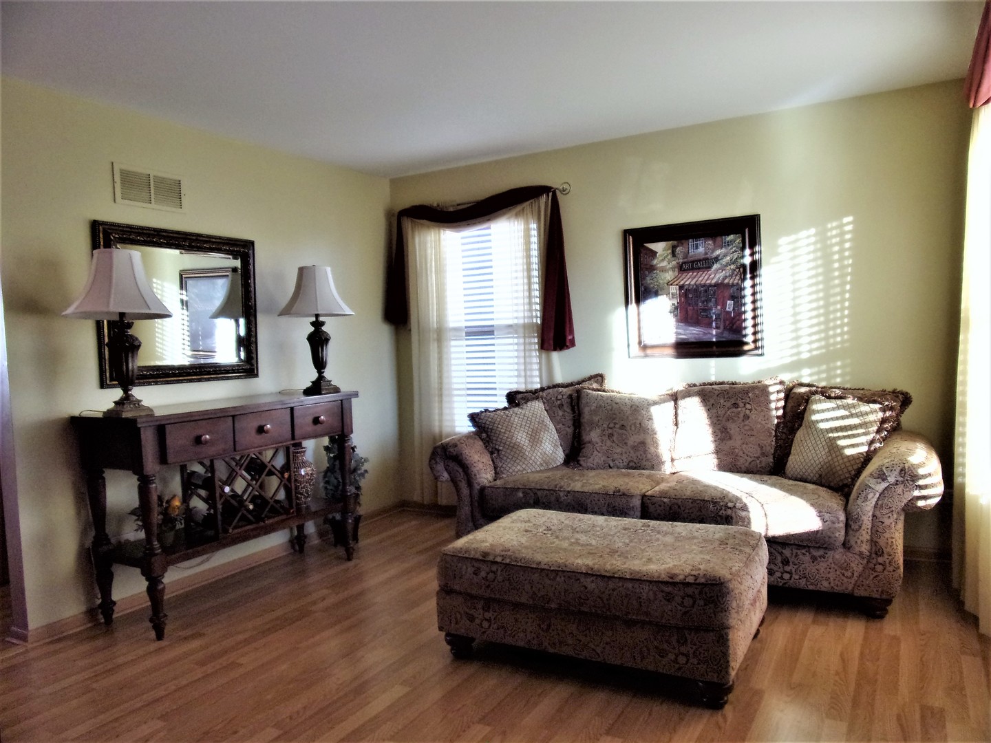 6213 Hawthorne Ridge Drive Plainfield, IL 60586 - Photo 2 of 27