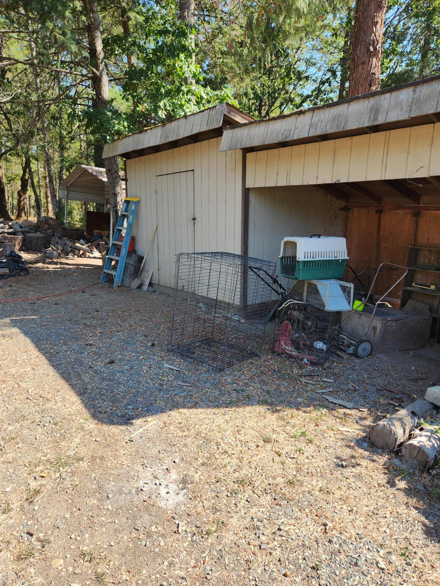 9290 Lower River Road Grants Pass, OR 97526 - Photo 20 of 21 Storage Shed