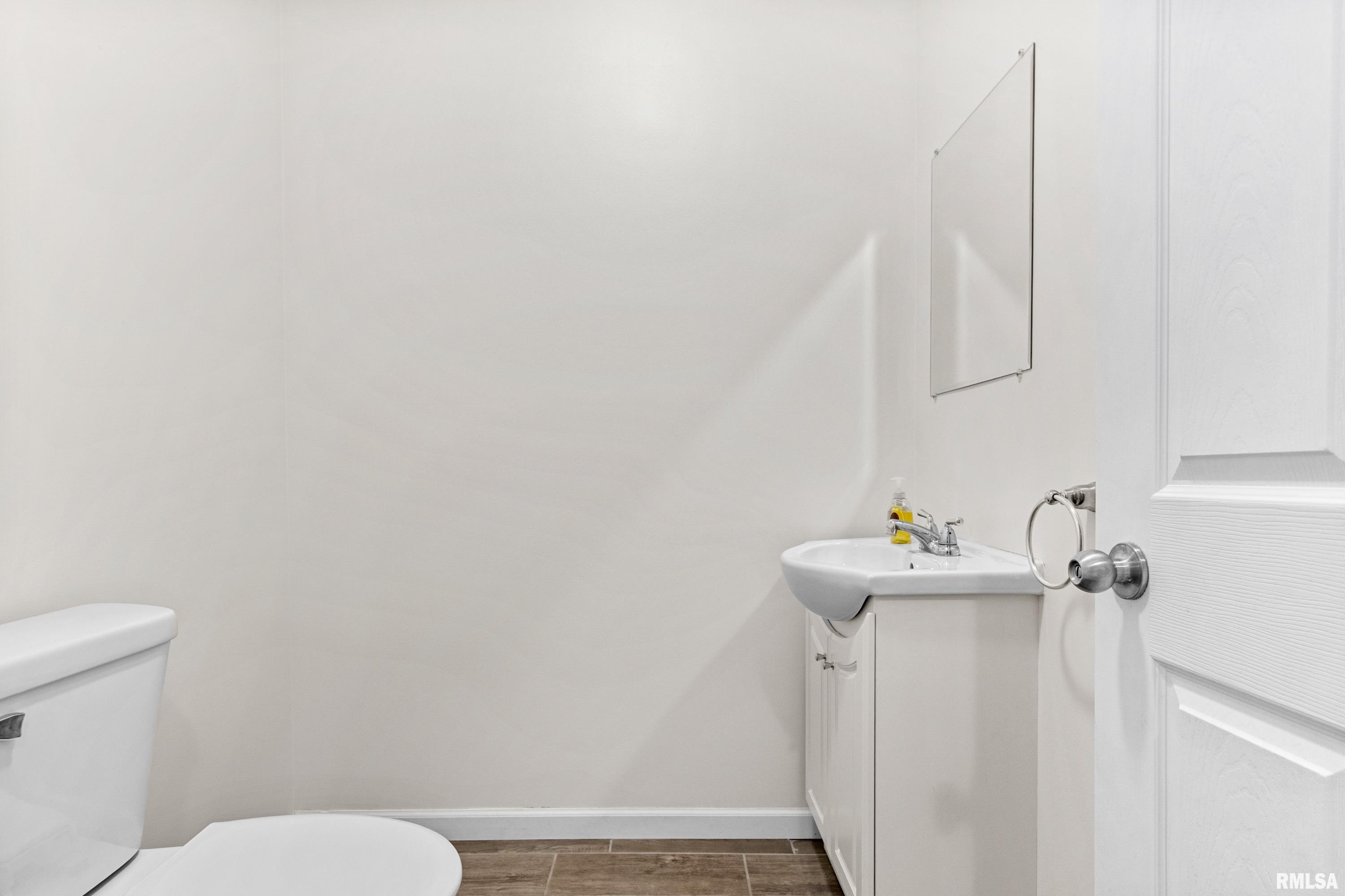 115 West Chestnut Street Washburn, IL 61570 - Photo 19 of 38