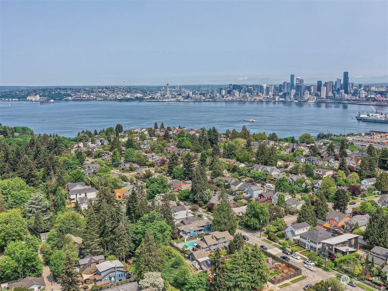 3032 Walnut Avenue Southwest Seattle, WA 98116 - Photo 29 of 29 a view of a city