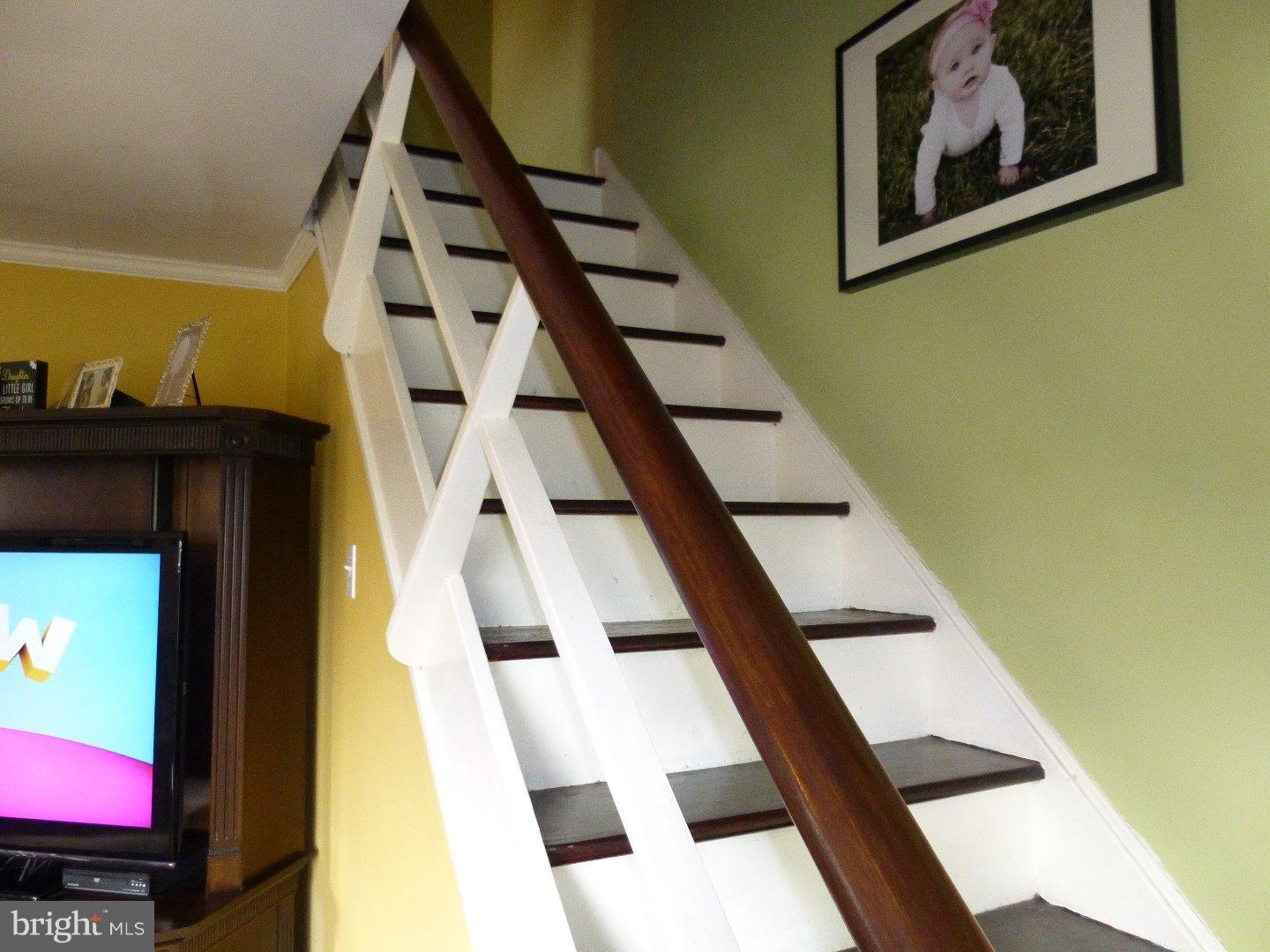 3451 Kirkwood Road Philadelphia, PA 19114 - Photo 14 of 22 Hallway