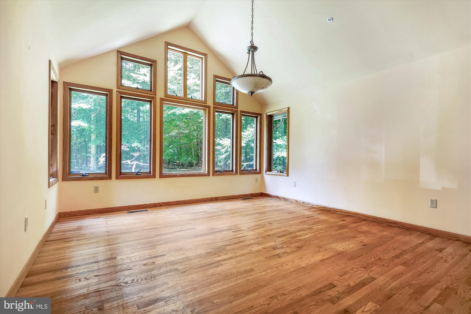 14702 West Auburn Road Accokeek, MD 20607 - Photo 39 of 76 Separate dining room