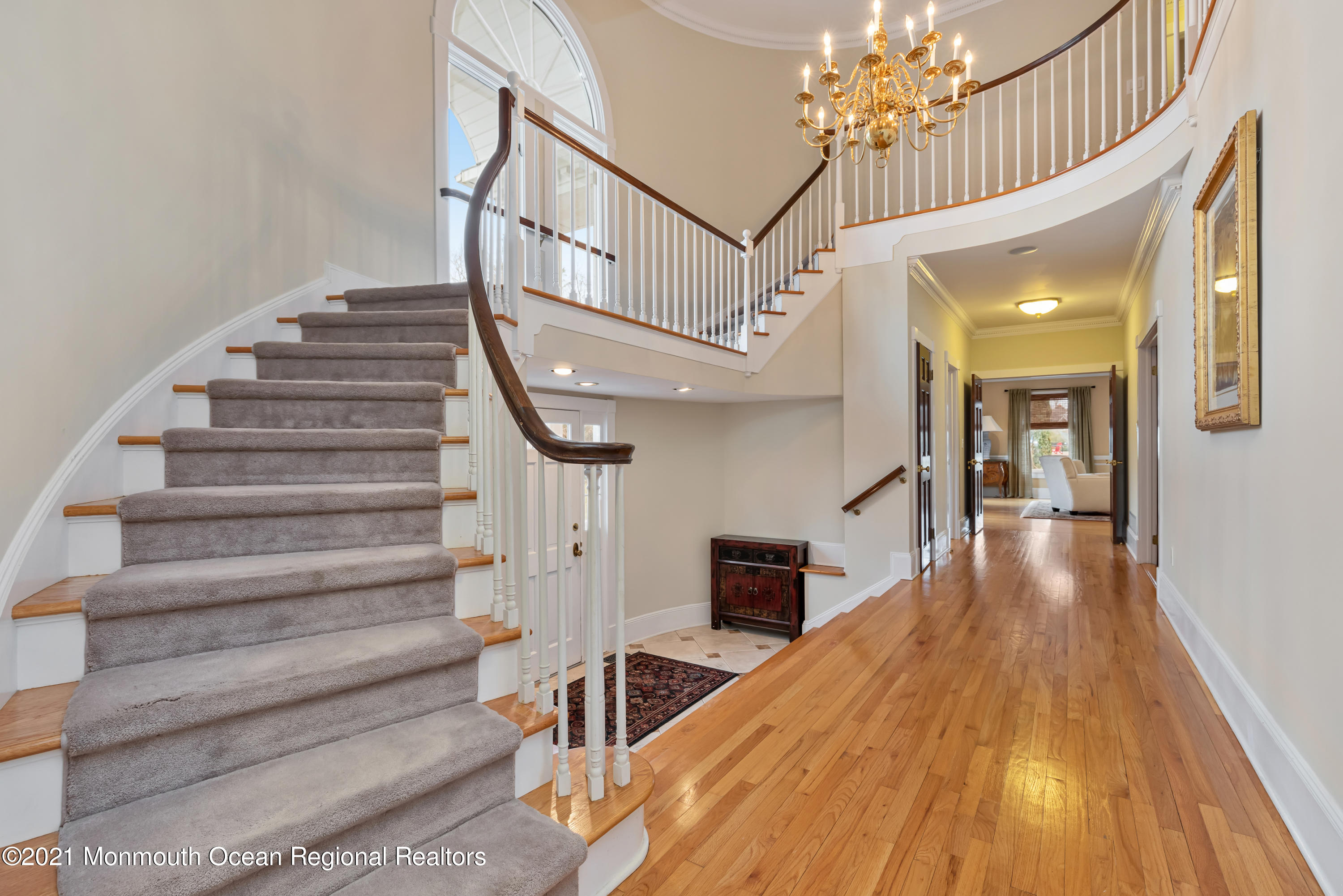 24 Blossom Cove Road Red Bank, NJ 07701 - Photo 2 of 33 Foyer