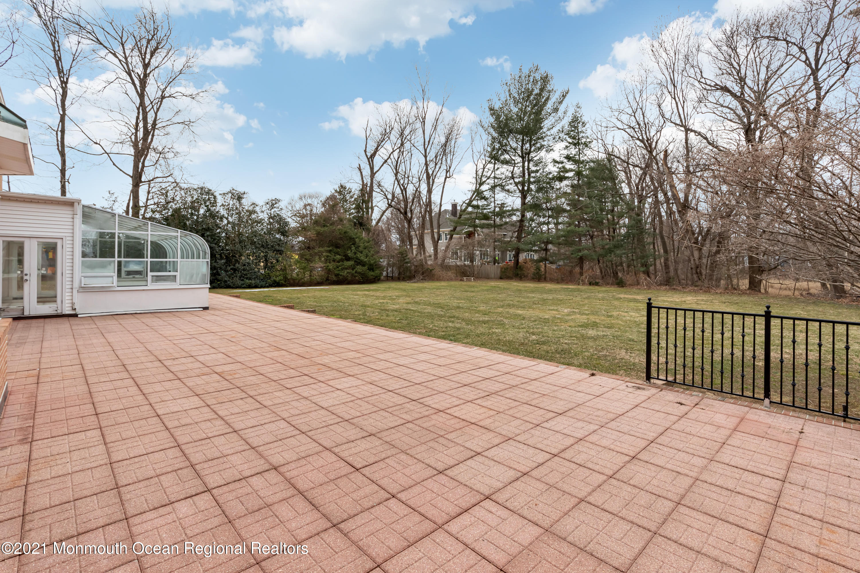 24 Blossom Cove Road Red Bank, NJ 07701 - Photo 29 of 33 Patio