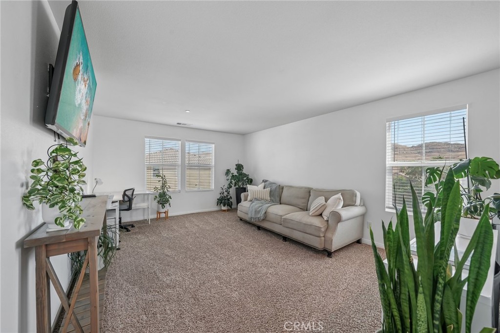 7572 Blue Oak Road Riverside, CA 92507 - Photo 21 of 48