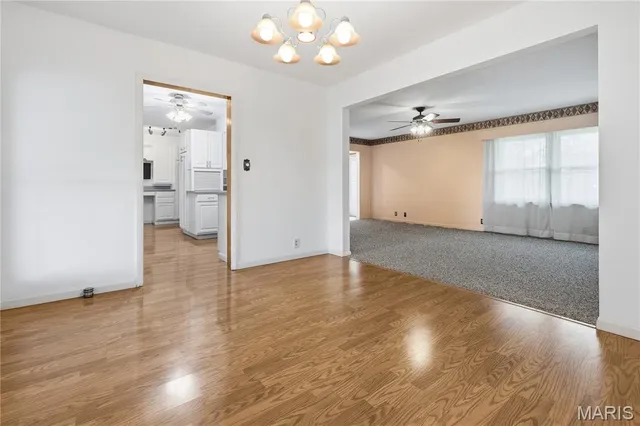 $249,900 | 206 Oak Street, Raymond, IL 62560