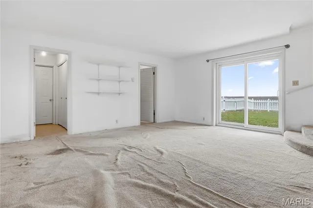 $249,900 | 206 Oak Street, Raymond, IL 62560