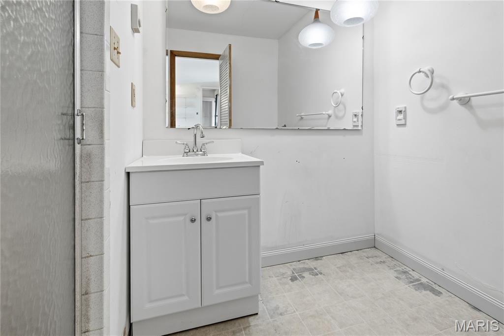 206 Oak Street Raymond, IL 62560 - Photo 30 of 61