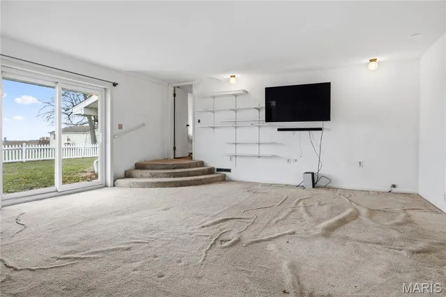 $249,900 | 206 Oak Street, Raymond, IL 62560