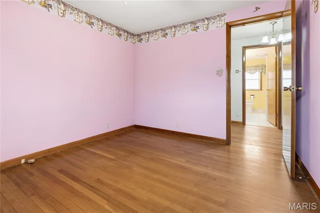 $249,900 | 206 Oak Street, Raymond, IL 62560