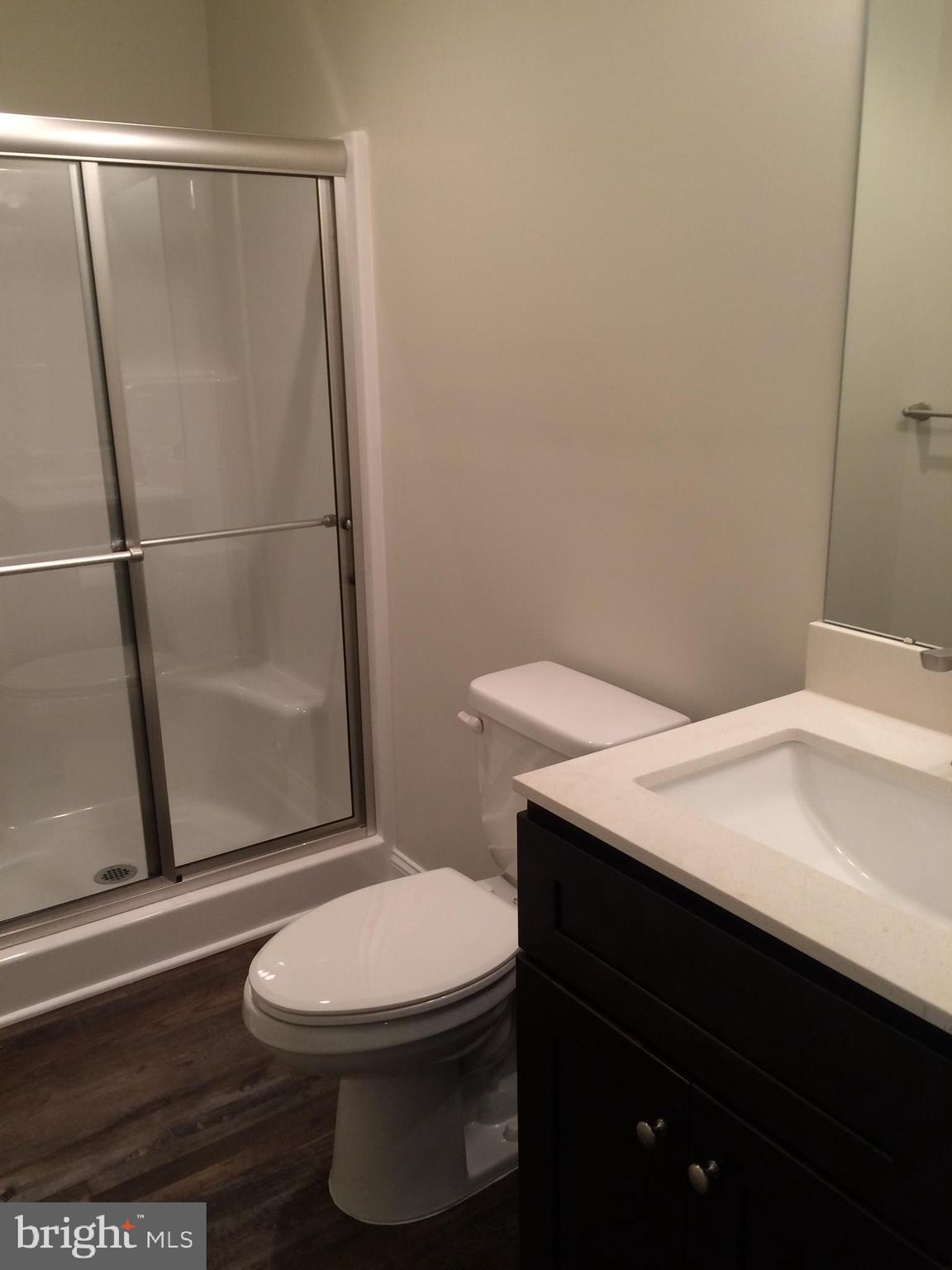 203 Delaware Avenue Riverside, NJ 08075 - Photo 17 of 37 1st Floor Full Bathroom