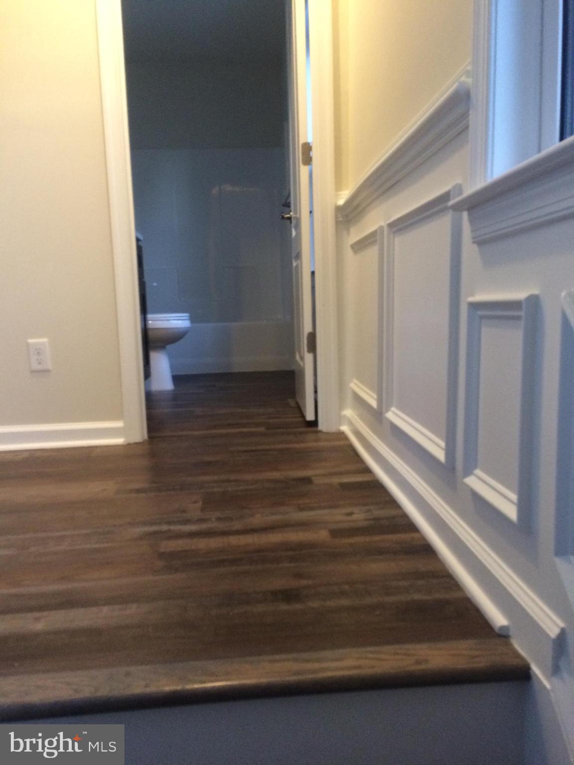 203 Delaware Avenue Riverside, NJ 08075 - Photo 20 of 37 2nd Floor Landing