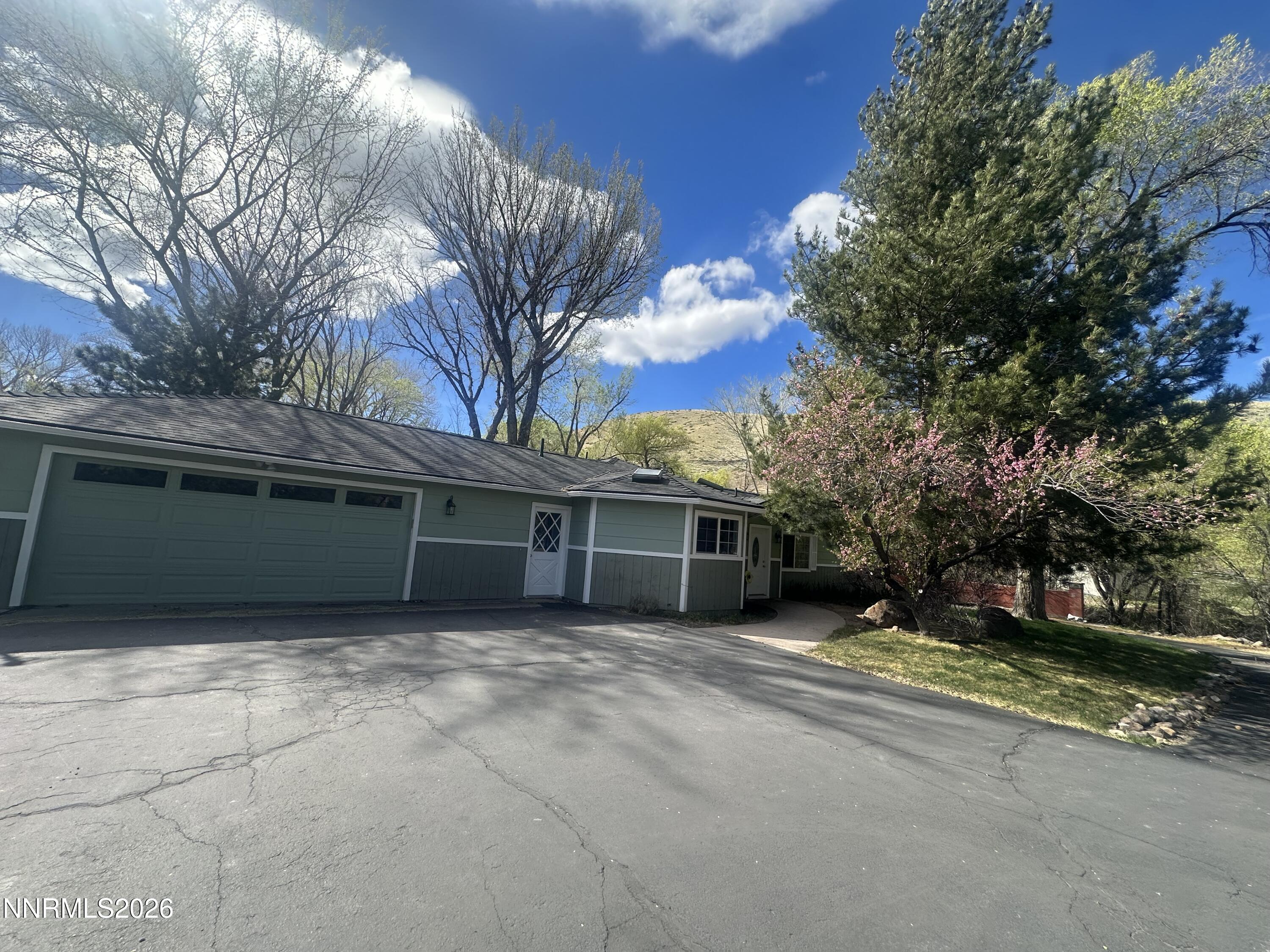 120 Andrew Lane Reno, NV 89521 - Photo 2 of 59 Exterior pics (7)