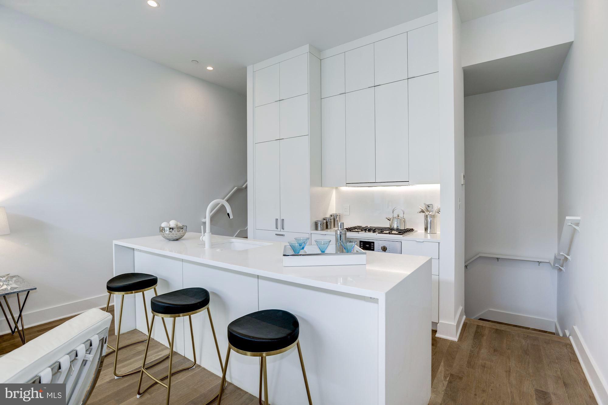 1106 T Street Northwest Washington, DC 20009 - Photo 11 of 29 Large quartz island