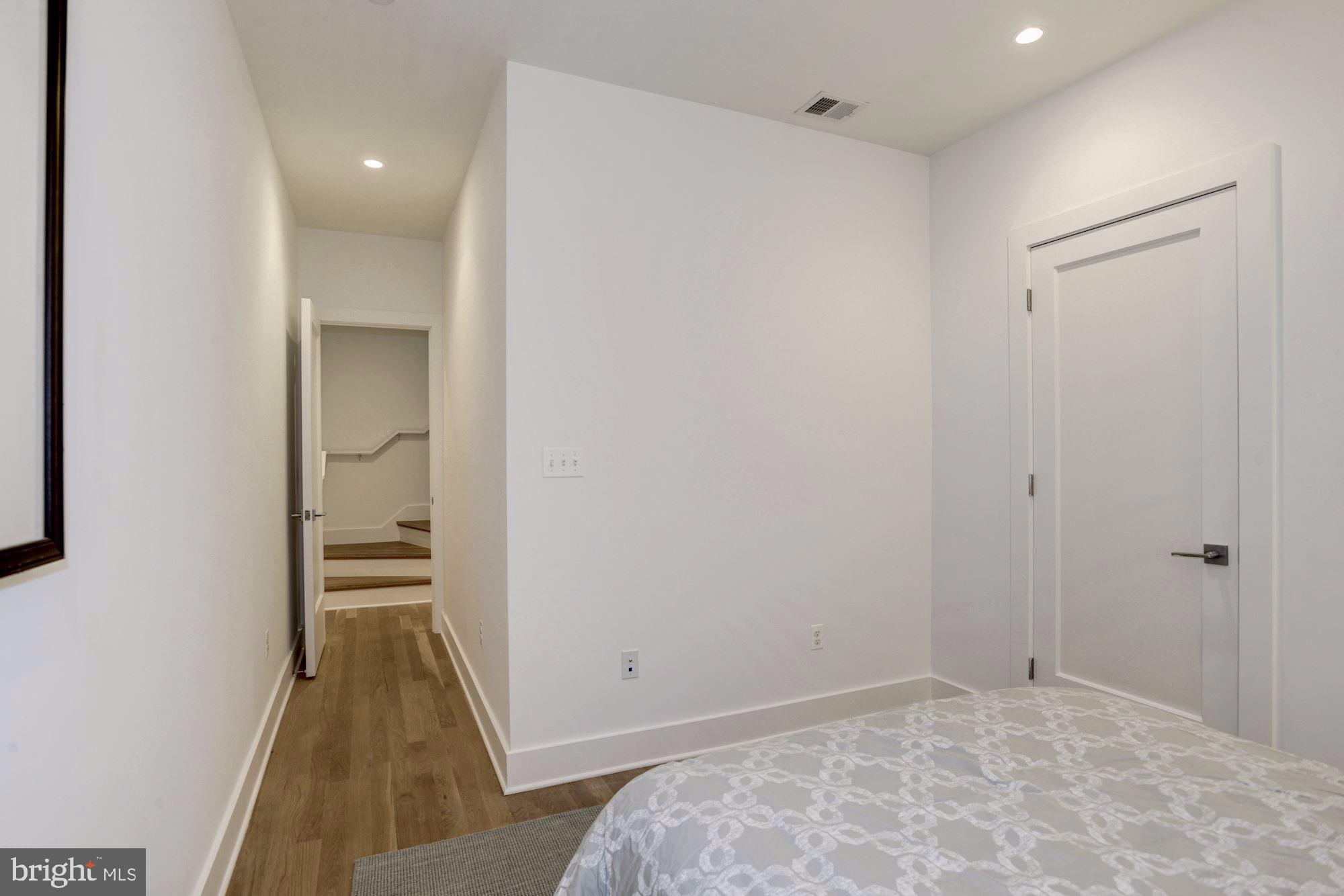 1106 T Street Northwest Washington, DC 20009 - Photo 20 of 29