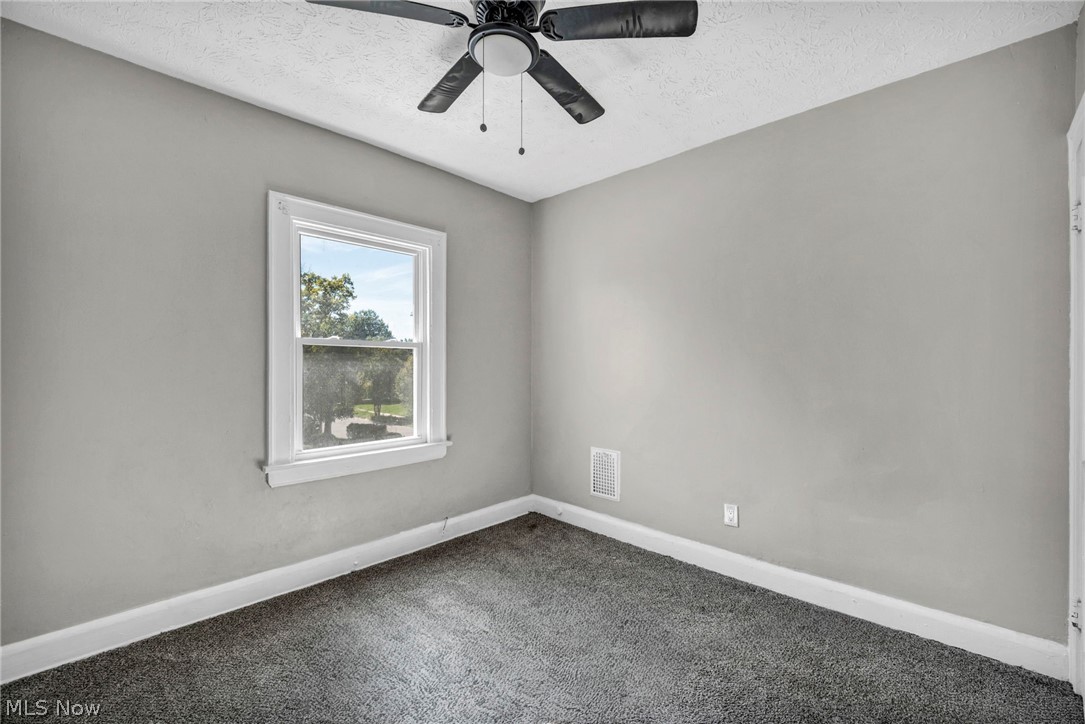 891 Paxton Road Cleveland, OH 44108 - Photo 24 of 49 Gallery Image 24
