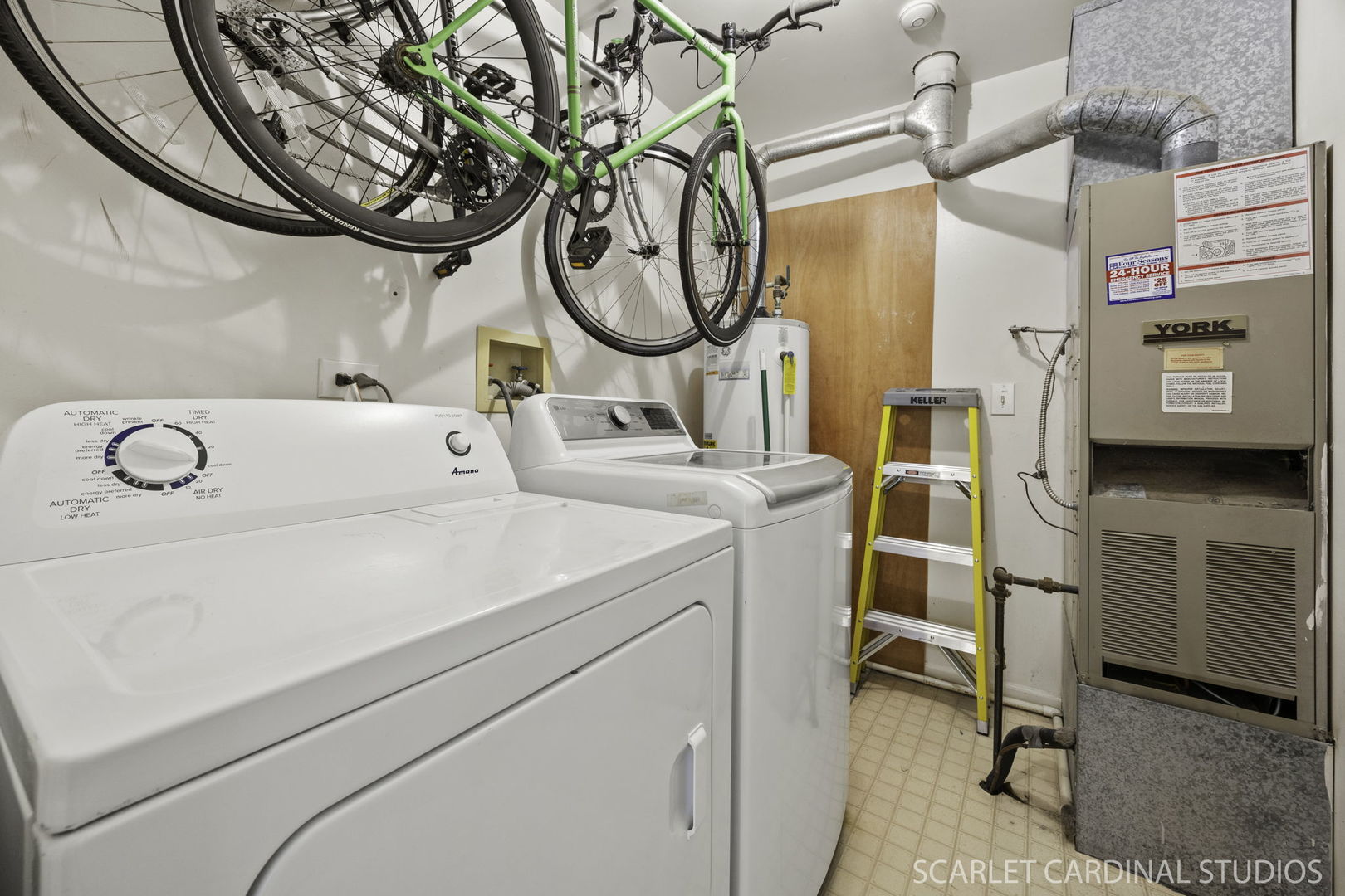 1356 South Lorraine Road, Unit E Wheaton, IL 60189 - Photo 11 of 14 Gallery Image 11