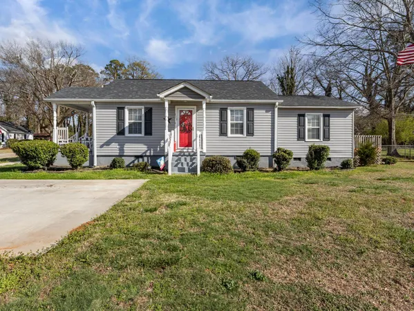 $195,000 | 113 South 615, Duncan, SC 29334