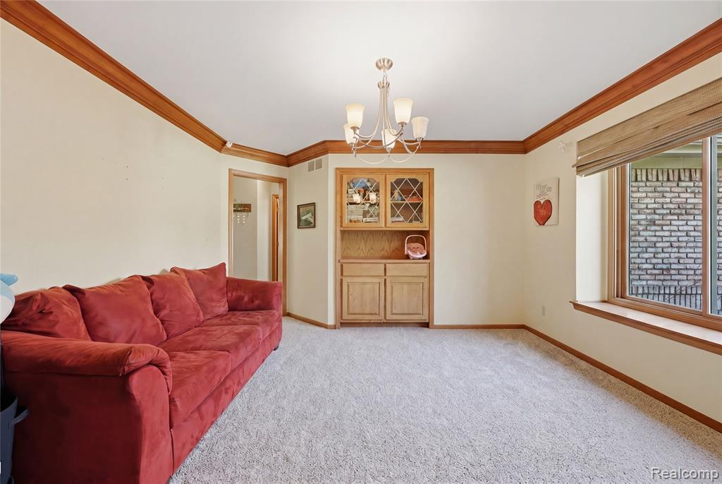 35724 St Clair Drive New Baltimore, MI 48047 - Photo 17 of 52