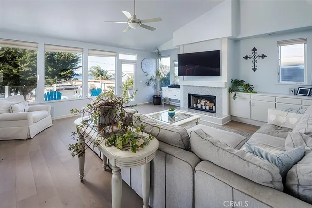 $1,655,000 | 2560 Juniper Avenue, Morro Bay, CA 93442