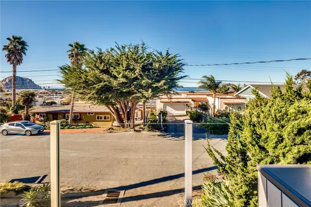 $1,655,000 | 2560 Juniper Avenue, Morro Bay, CA 93442