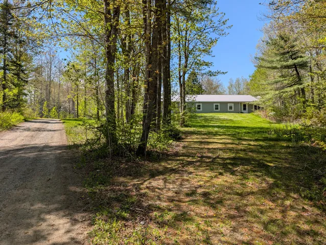 $565,000 | 46 Boston Road, Winterport, ME 04496
