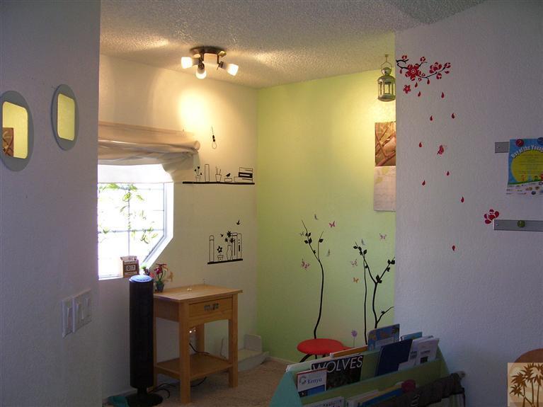 68325 Encinitas Road Cathedral City, CA 92234 - Photo 3 of 20 a room with toys and a chandelier