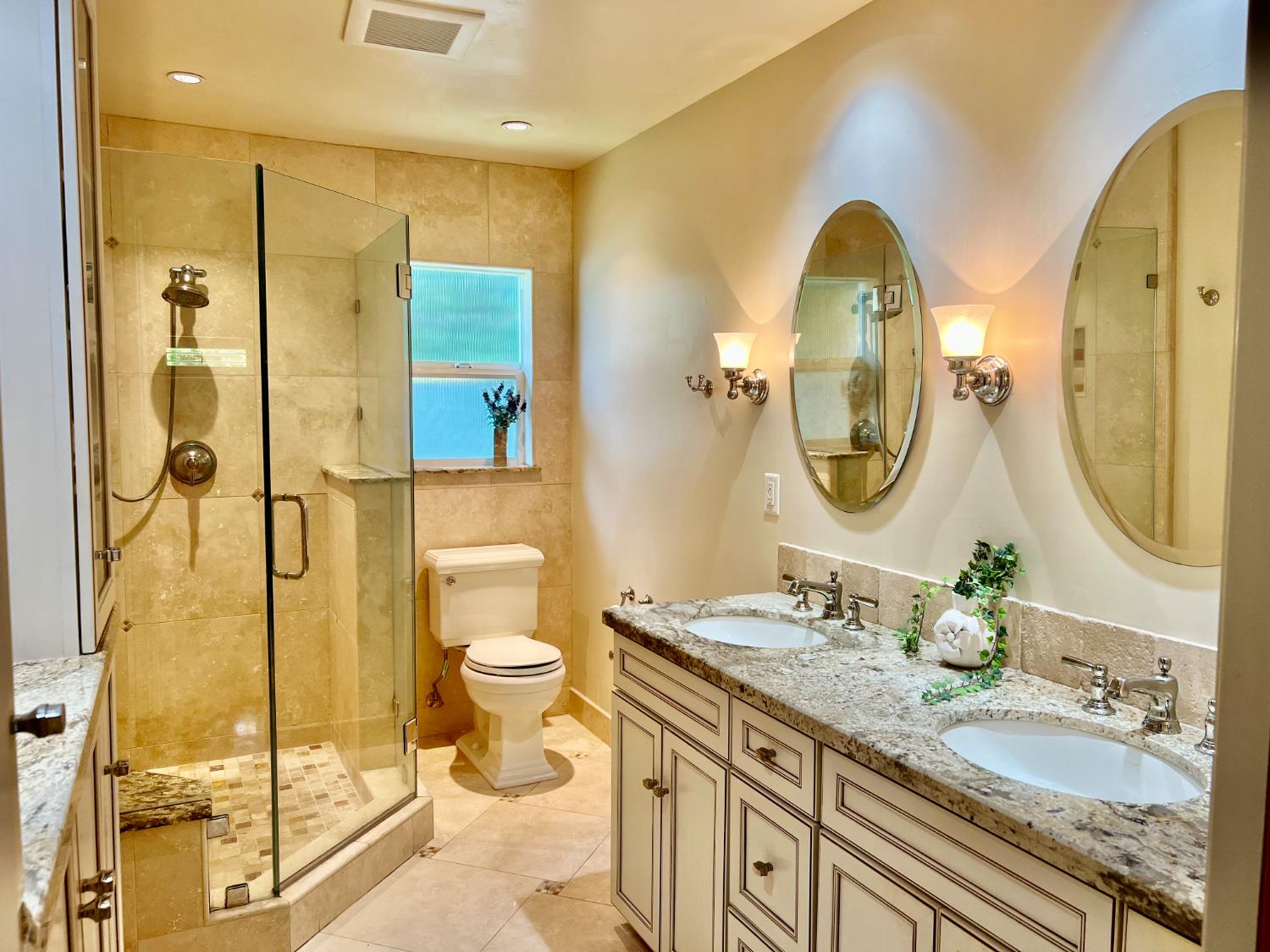 4400 Capri Way Sacramento, CA 95822 - Photo 14 of 31