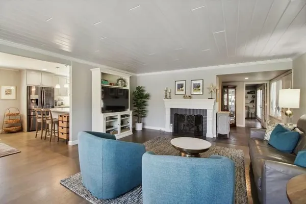 $829,990 | 4400 Capri Way, Sacramento, CA 95822