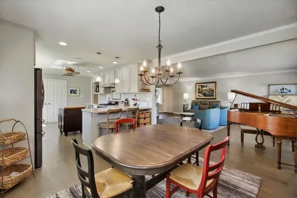 $829,990 | 4400 Capri Way, Sacramento, CA 95822