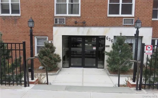 $165,000 | 636 North Terrace Avenue, Unit 6C, Fleetwood, NY 10552